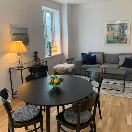 F27-s 4 People, 4 Bedrooms, Fully Furnished Willa *