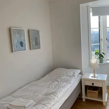 Villa F27-s 4 People, 4 Bedrooms, Fully Furnished *