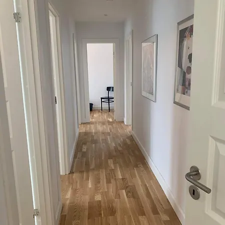F27-s 4 People, 4 Bedrooms, Fully Furnished * 올보르