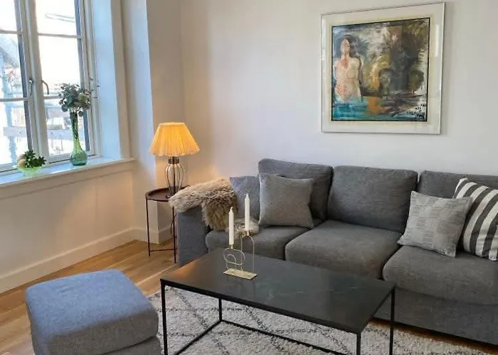 F27-s 4 People, 4 Bedrooms, Fully Furnished Aalborg